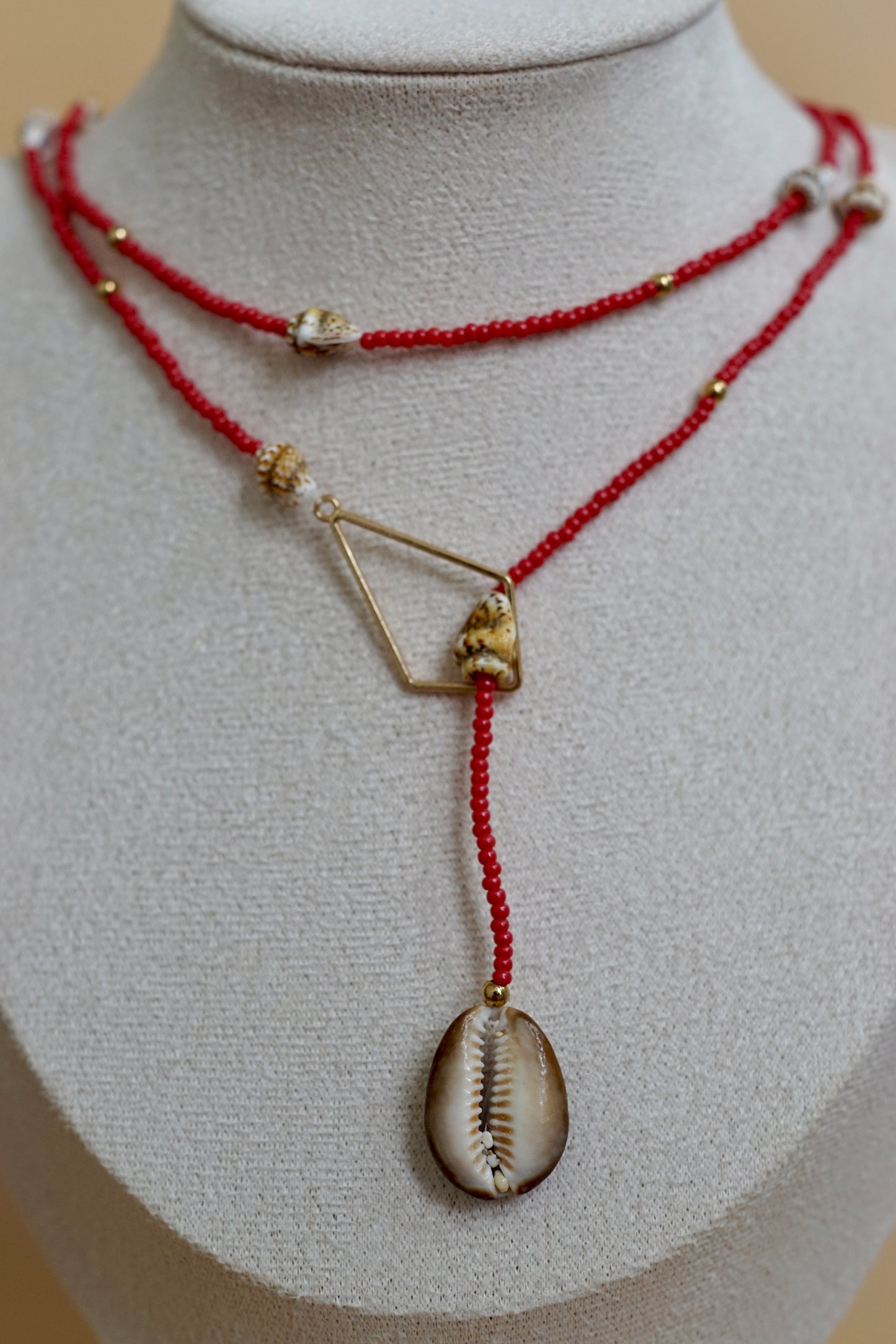 Crimson Cowrie Lariat Necklace