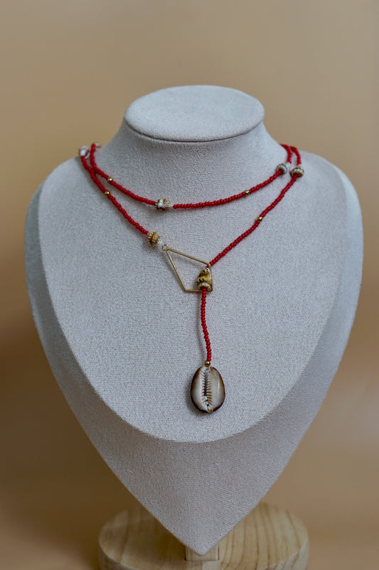 Crimson Cowrie Lariat Necklace